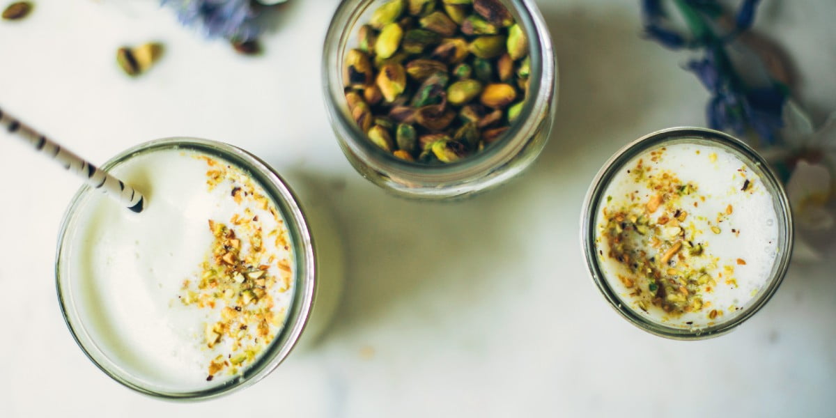 طرز تهیه شیر پسته با 4 روش مختلف - مجله اسنپ مارکت